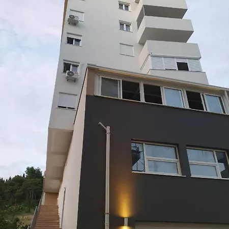 Sunny Hill Ljubovic Podgorica