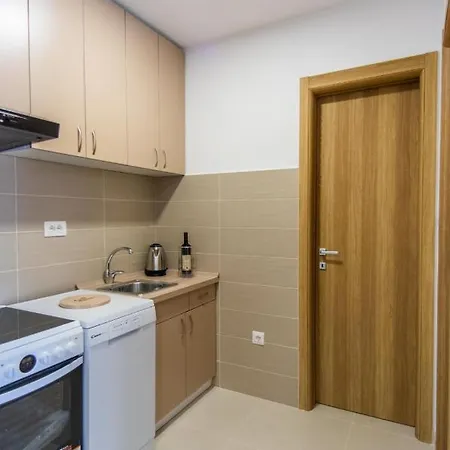 Apartment Sunny Hill Ljubovic *