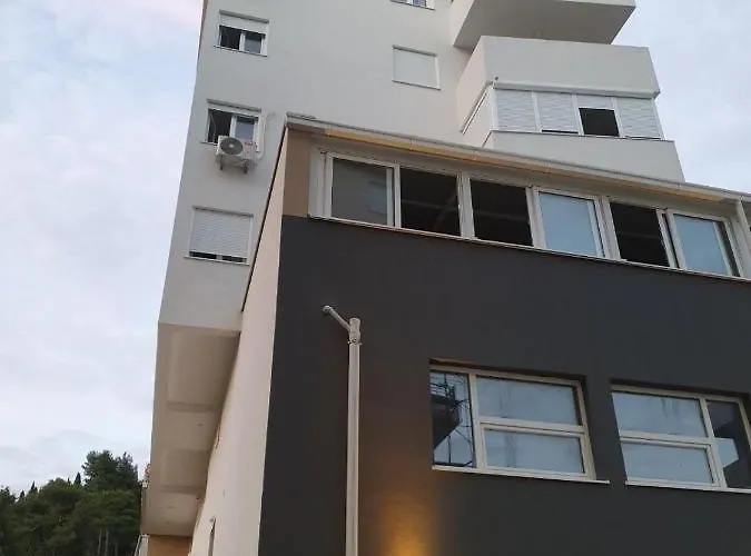 Sunny Hill Ljubovic Podgorica