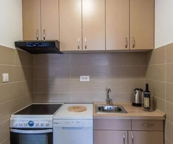 Sunny Hill Ljubovic * Podgorica